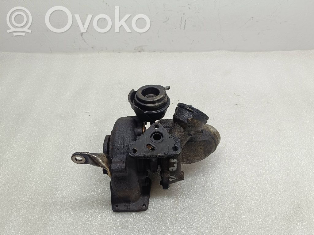 Turbina   070145701JV,GT2056V,7168853