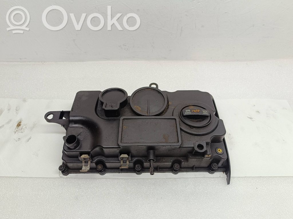 Volkswagen PASSAT B6 Ventildeckel 
