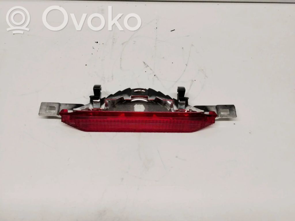 Toyota Corolla E120 E130 Third/center stoplight 