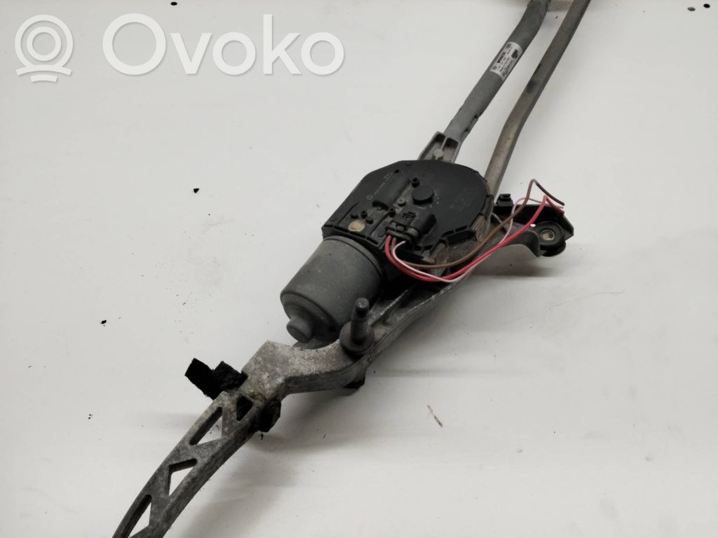 Mercedes-Benz C W204 Mechanizm i silniczek wycieraczek szyby przedniej / czołowej 