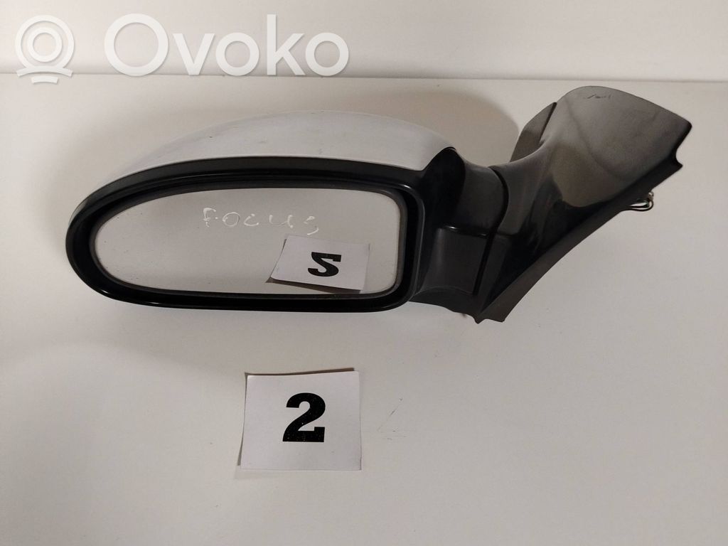 Ford Focus Front door electric wing mirror 