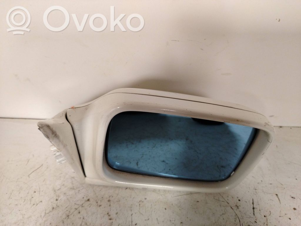 BMW 5 E34 Front door electric wing mirror 