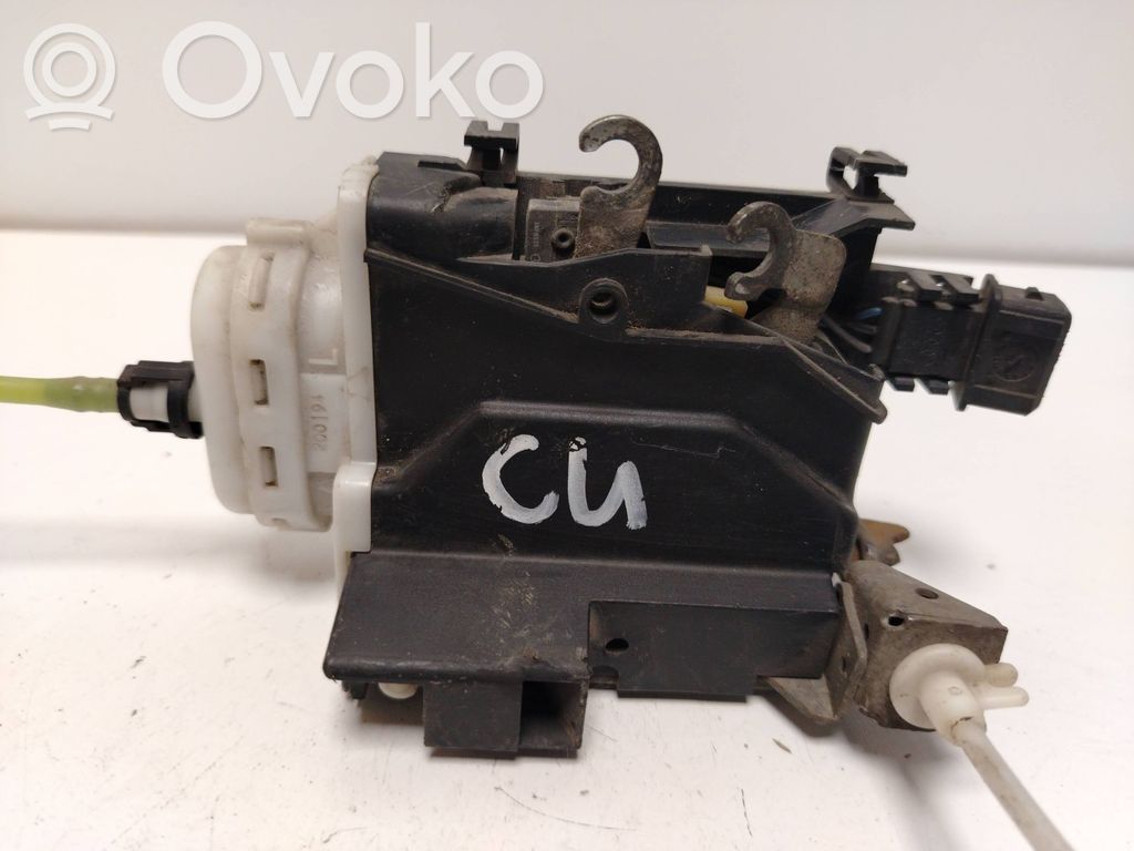 Audi A6 S6 C4 4A Türschloss vorne 