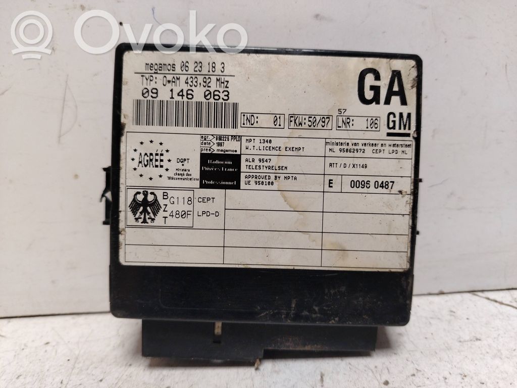 Opel Omega B1 Mukavuusmoduuli 