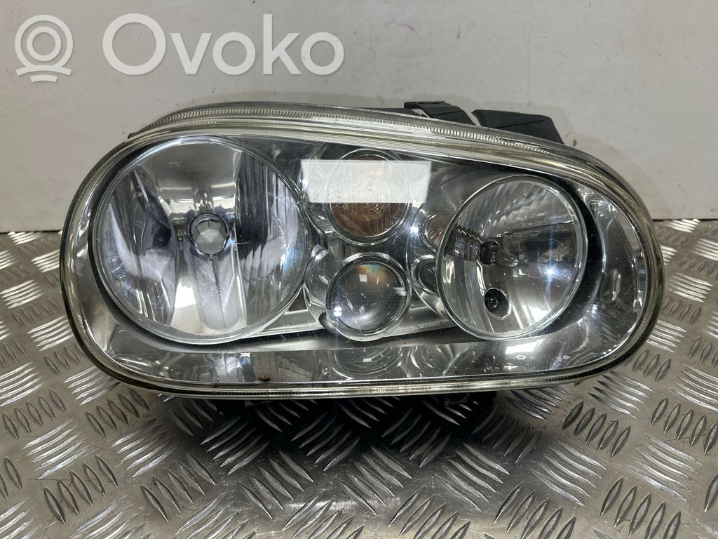 Volkswagen Golf IV Headlight/headlamp 