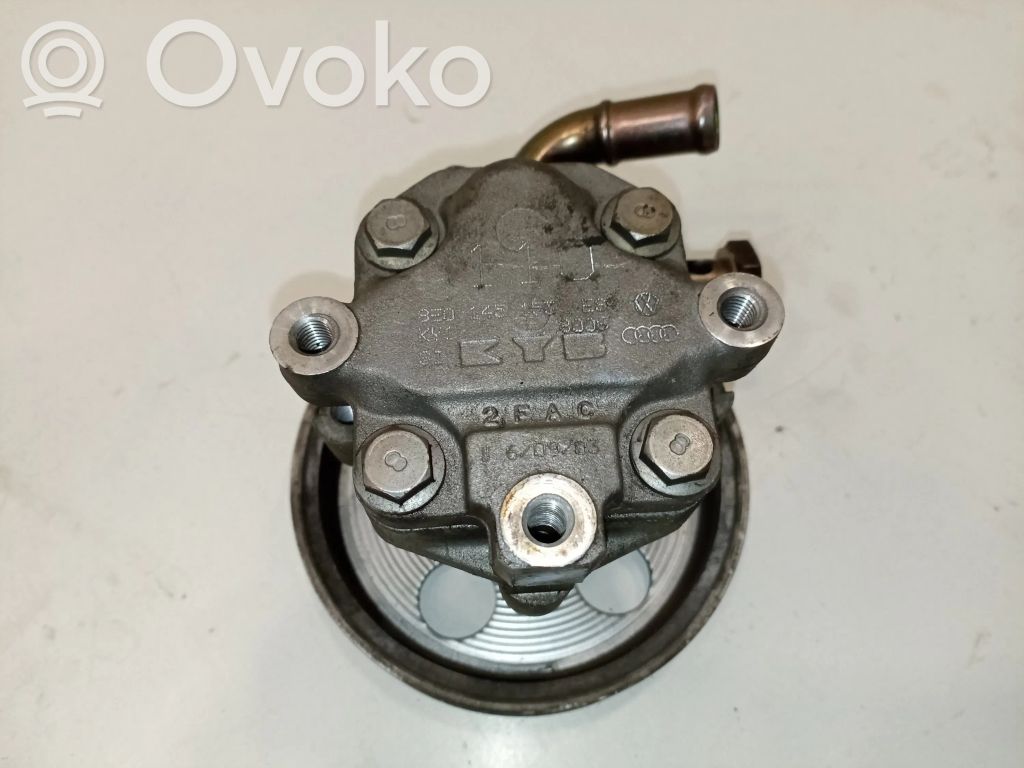Ohjaustehostimen pumppu   8E0145153