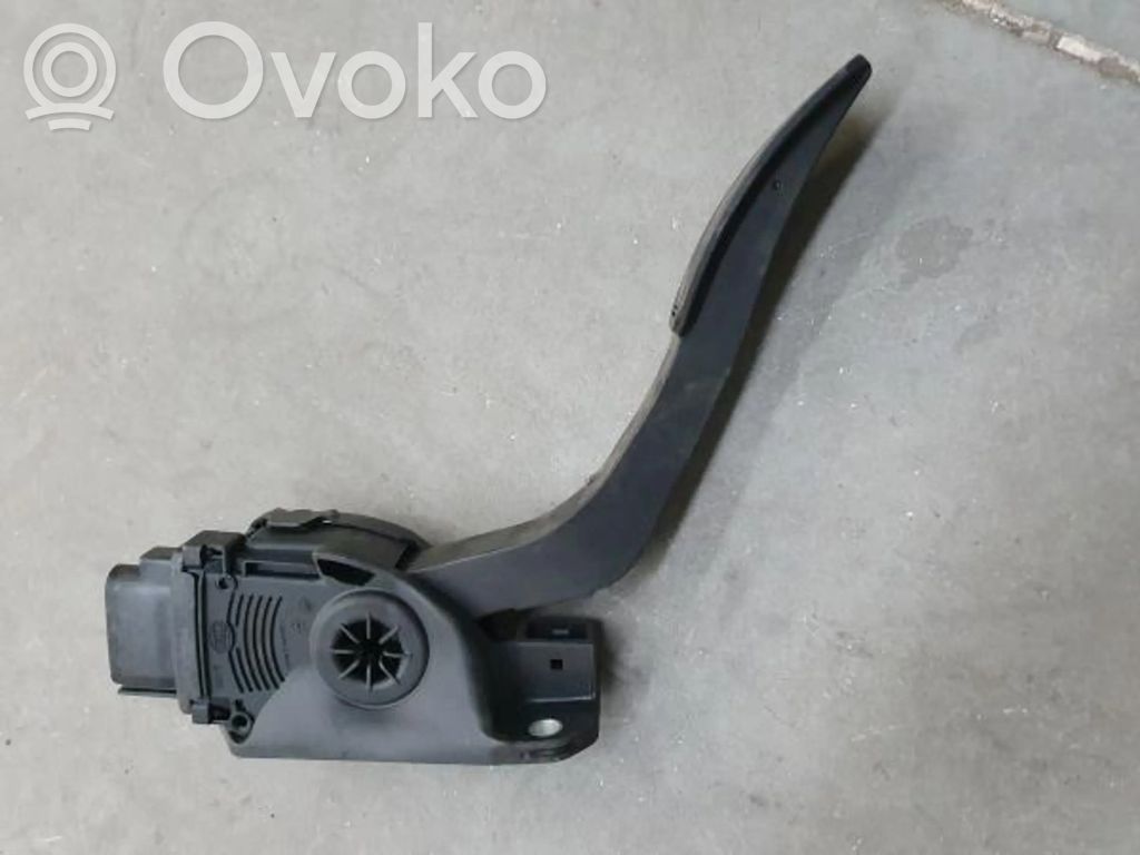Assemblage pédale   8V219F836AB