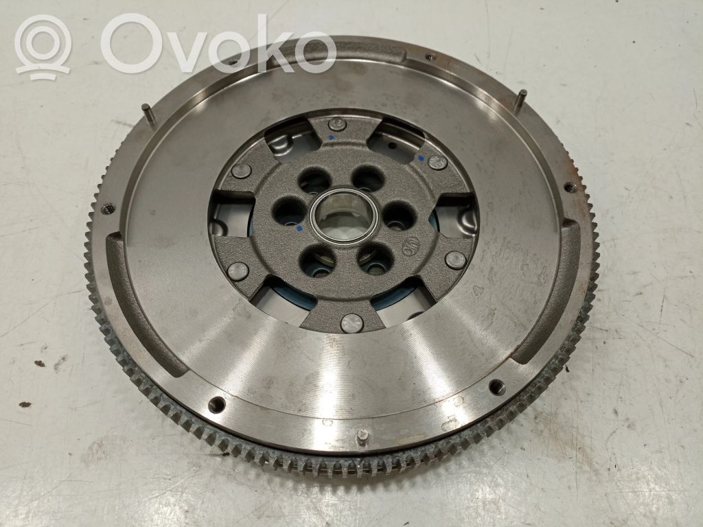 Flywheel   03L105266B