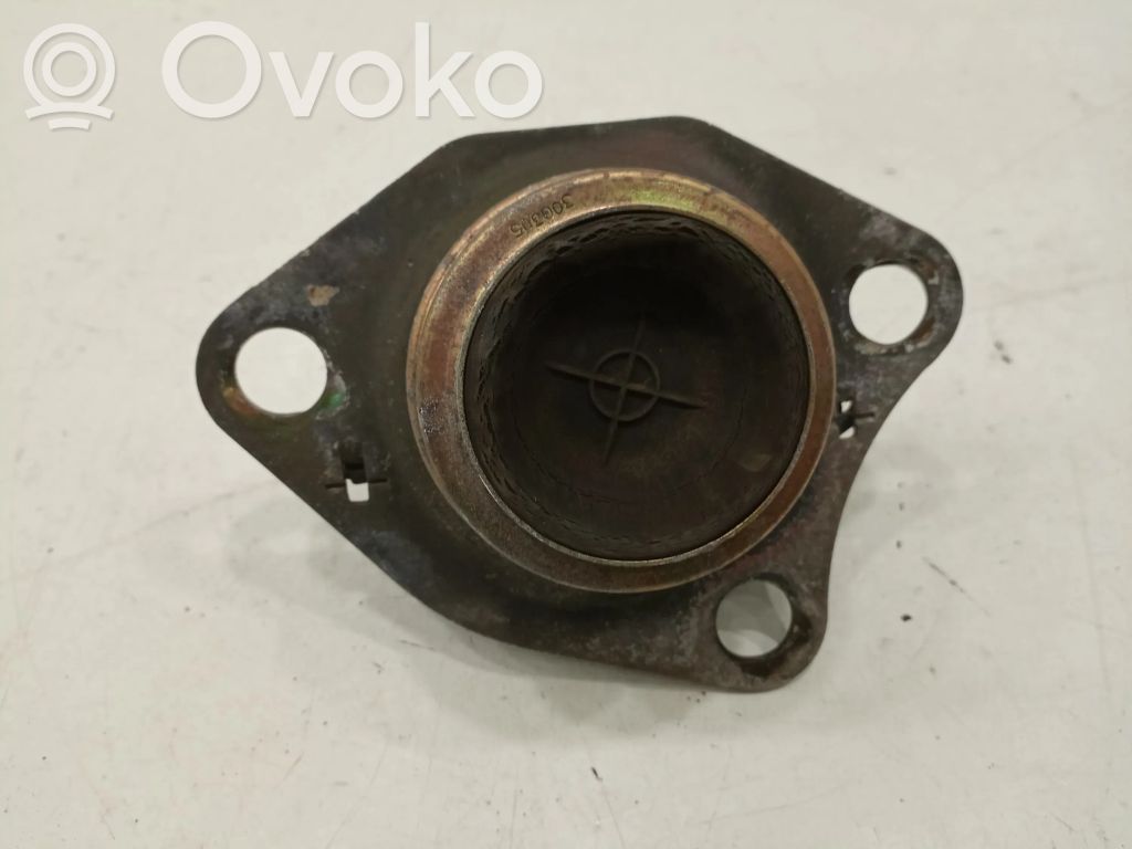 Renault Megane I Engine mount bracket 