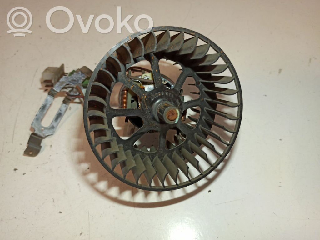 Opel Corsa B Pečiuko ventiliatorius/ putikas 