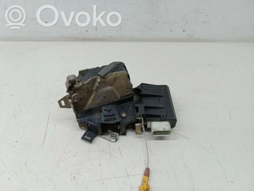 Rear door lock   67118352165,8166246,ENCAIXEPARTIDO