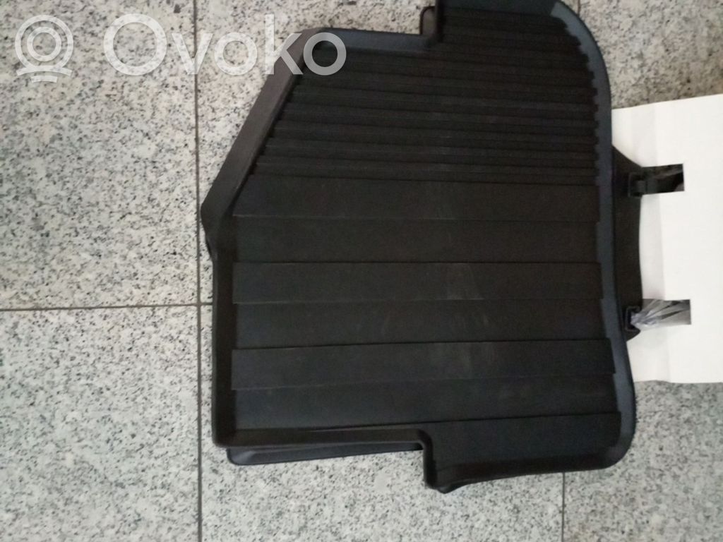 Car floor mat set