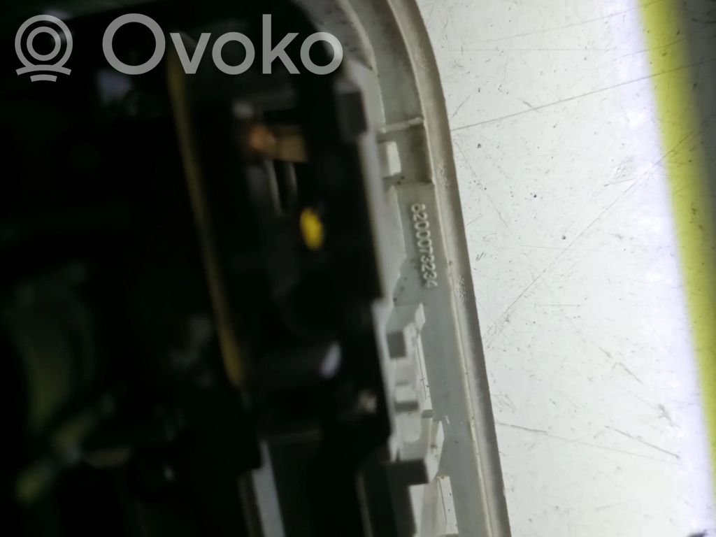 Projecteur   8200073234,2UNIDADES