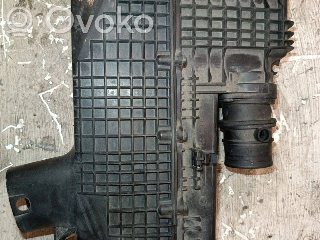 Air filter box   8200089030D,8200025236