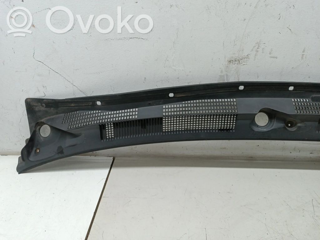 Front grill   66862,2F900