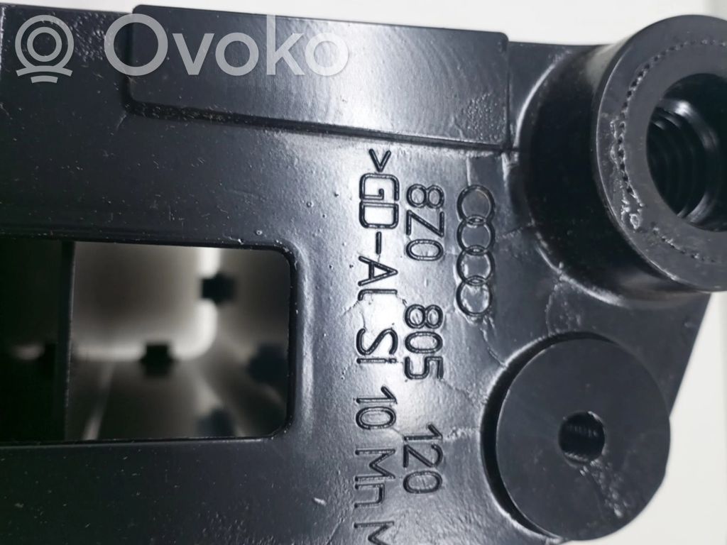 Priekšējais bamperis   8Z0805120,5UNIDADES