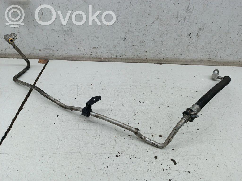 Ilmastointilaitteen putki (A/C)   64536966288