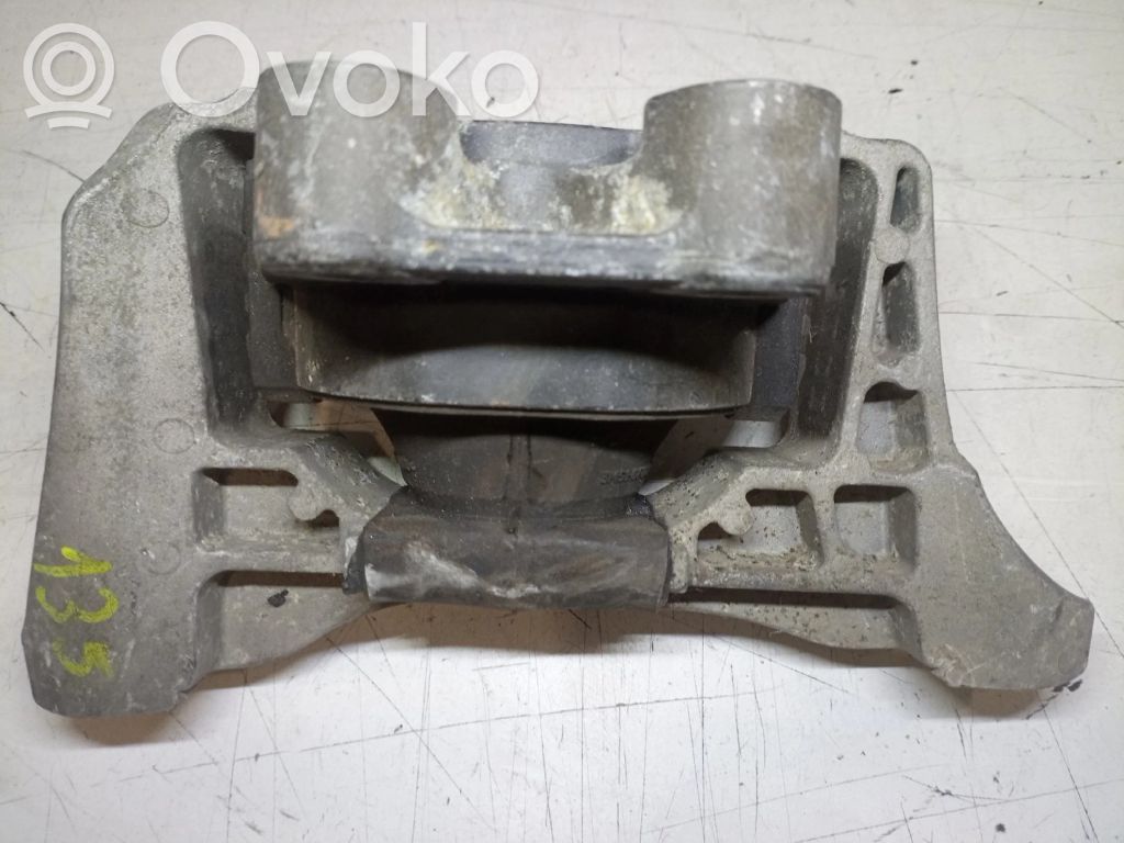 Ford Focus Moottorin kiinnikekorvake 
