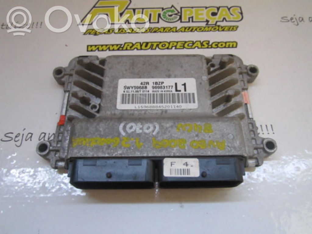 Chevrolet Aveo Engine control unit/module 