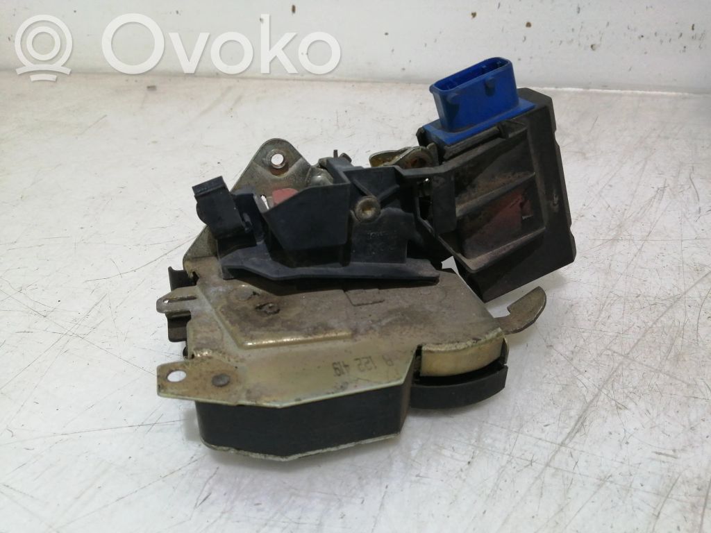 Slēdzene (pie roktura)   R202218365