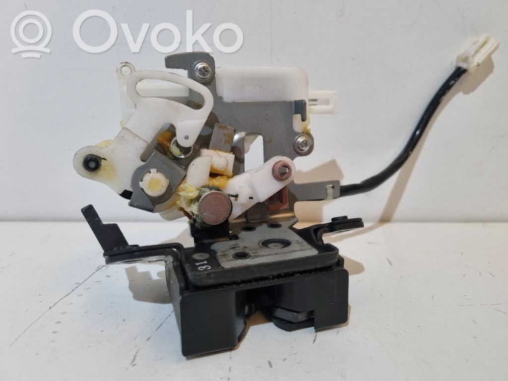 Tailgate exterior lock   R20195346
