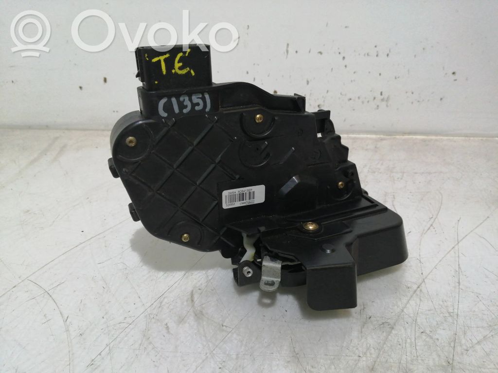 Zamek drzwi tylnych   R202218573