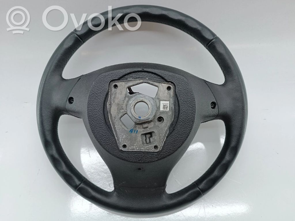 Ohjauspyörä   9229480,610234901D