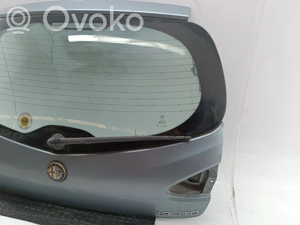 Tailgate/trunk/boot lid   INCLUIDO,R140320
