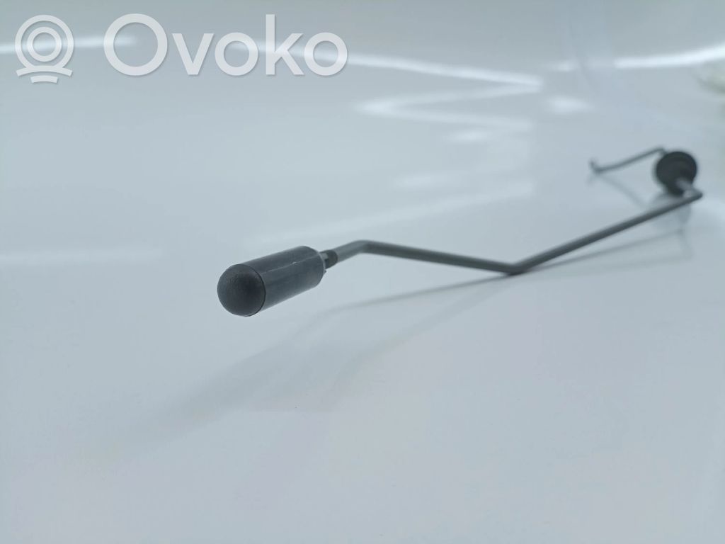Volvo XC70 Замок (у ручки) 