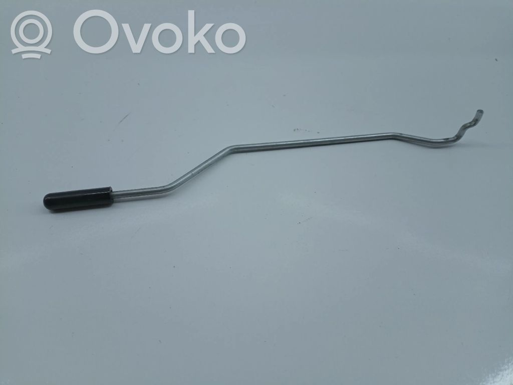 BMW 5 F10 F11 Замок (у ручки) 