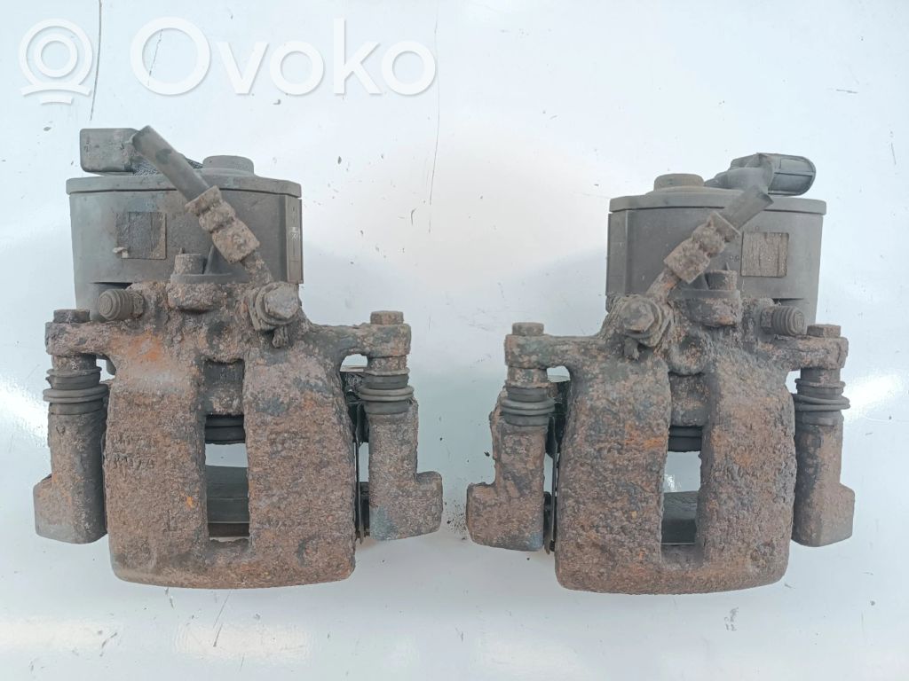 Volvo XC70 Rear brake caliper 