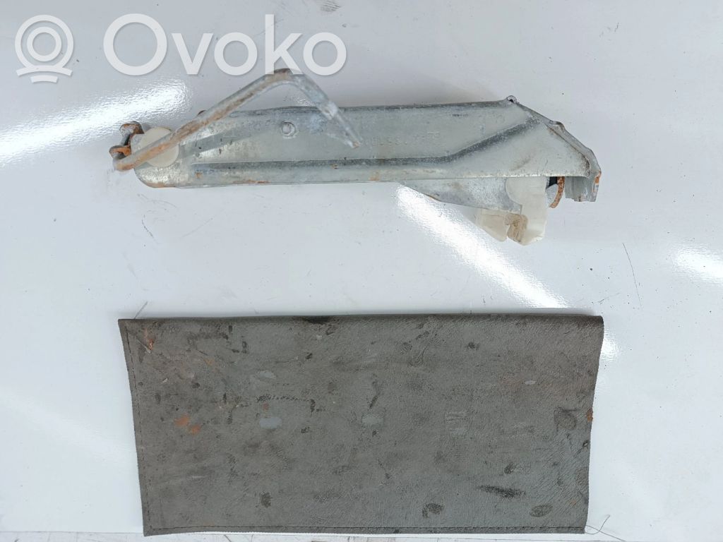 Domkratas (dankratas)   GM90135101