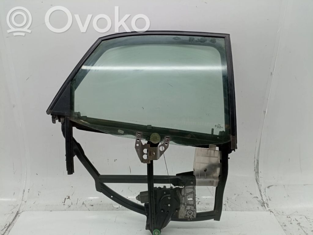 Tür vorne   8D0839398