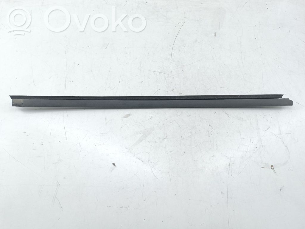 Front door interior handle   DIREITO