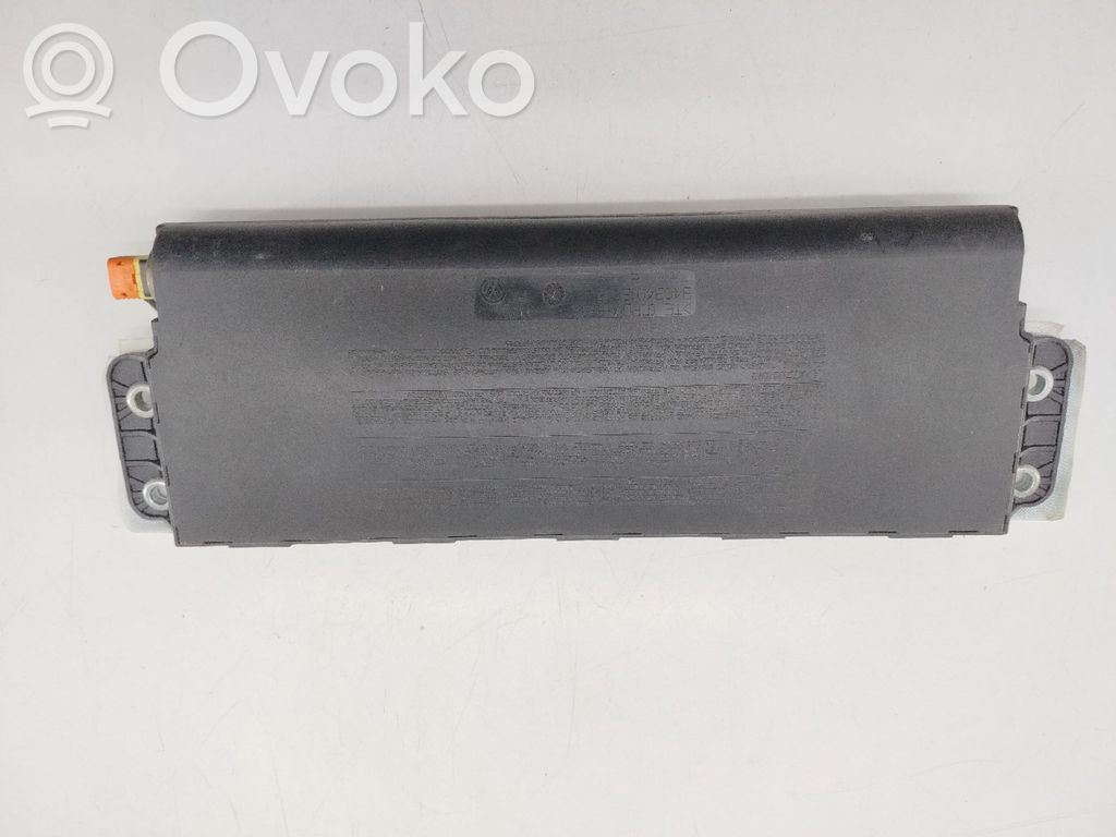 Volkswagen Golf VI Poduszka powietrzna Airbag chroniąca kolana 