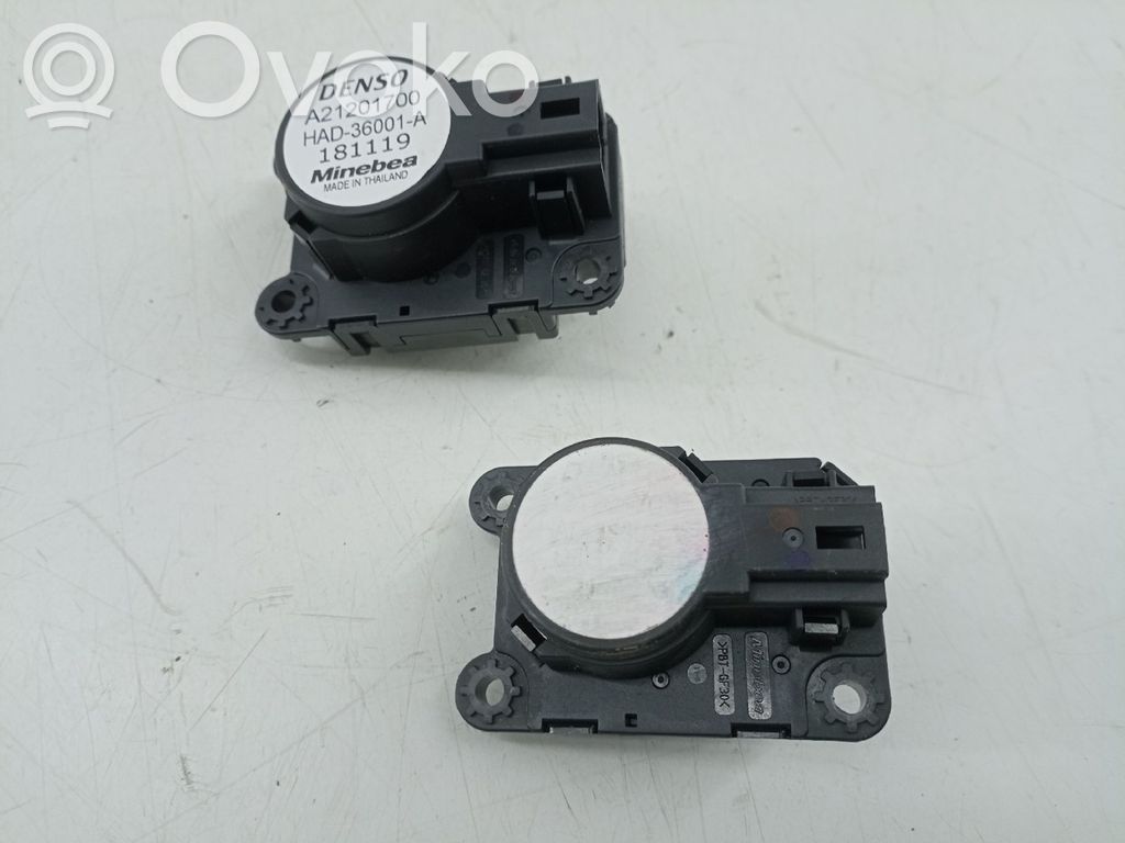 Mazā radiatora ventilators   A21201700,2UNIDADES,HAD36001A