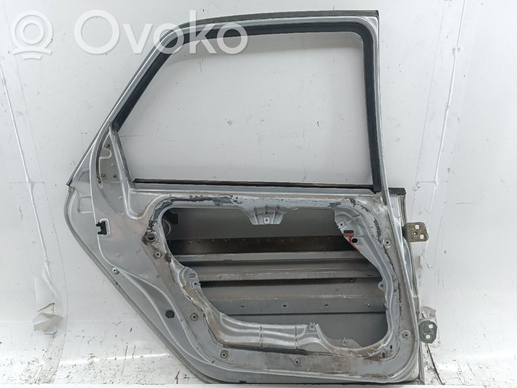 Renault Laguna I Galinės durys 