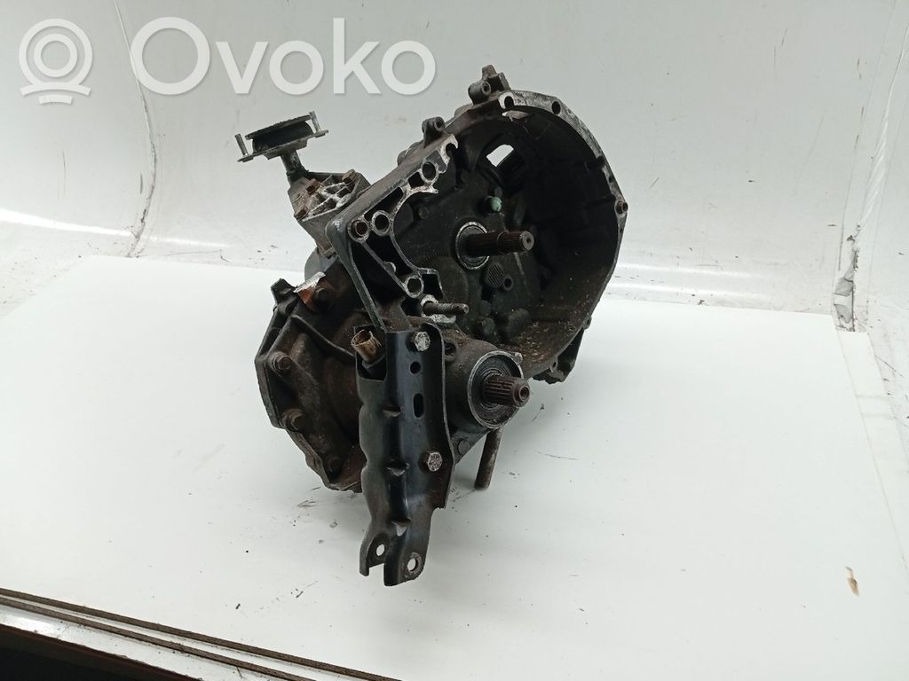 5 Gang Schaltgetriebe   JB3060
