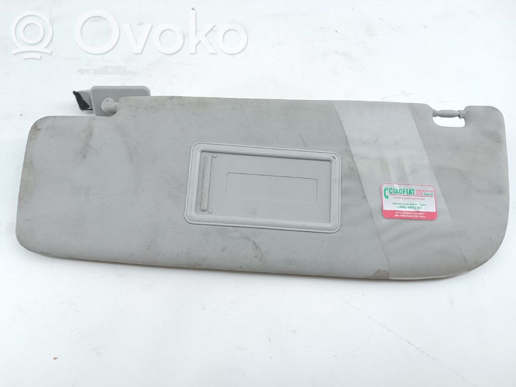Fiat Qubo Skydelio nuo saulės laikiklis 