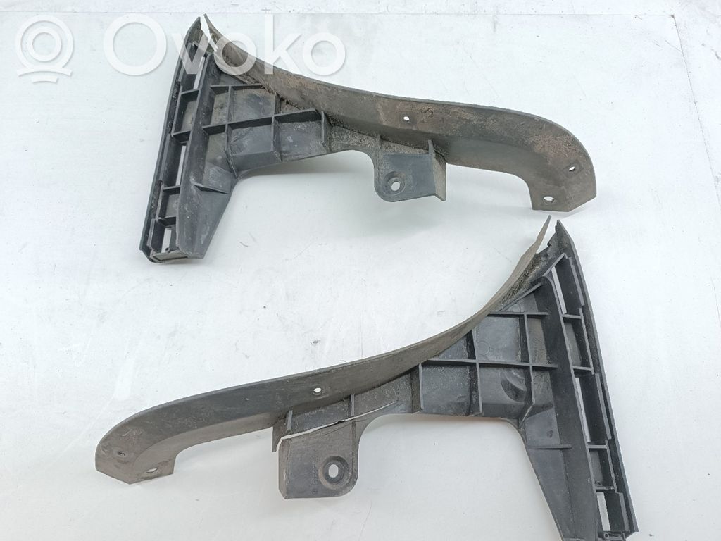 Stoßstange Stoßfänger   8L0807377,8L0807378