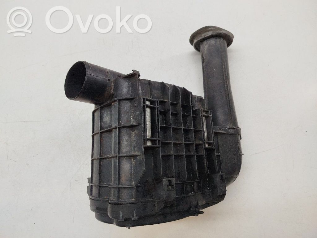 Renault Clio I Air filter box 