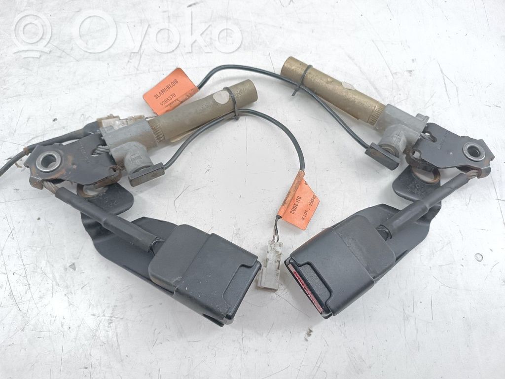 Renault Kangoo I Cinturón delantero 