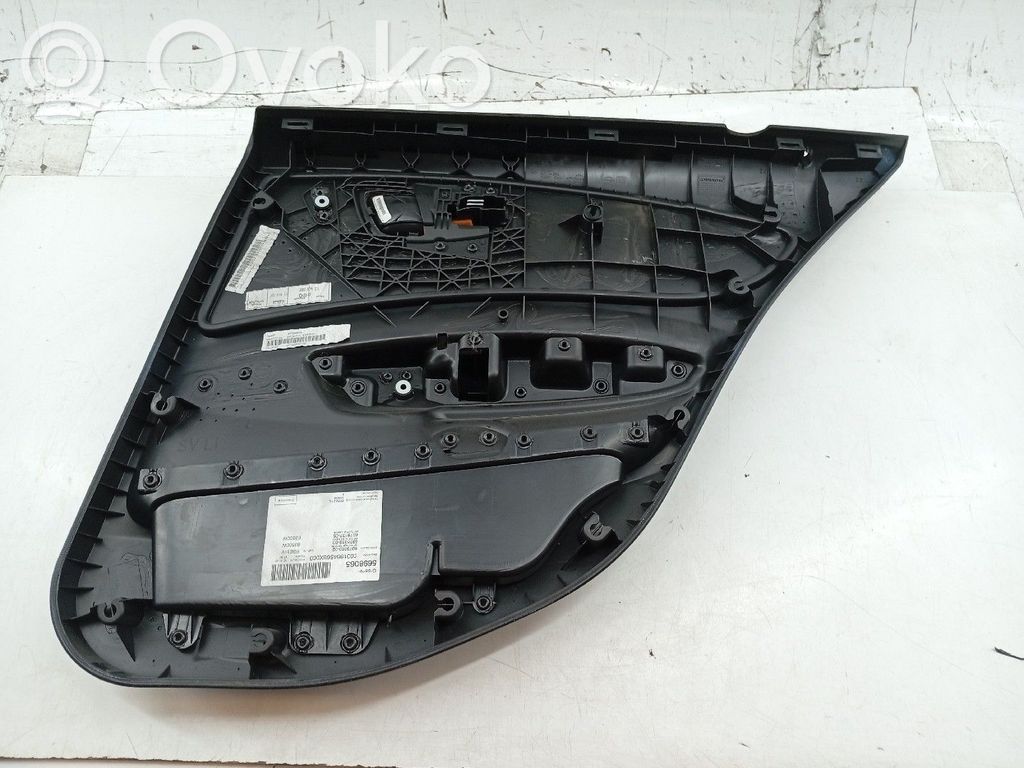 Rear door card panel trim   10628510,6975310