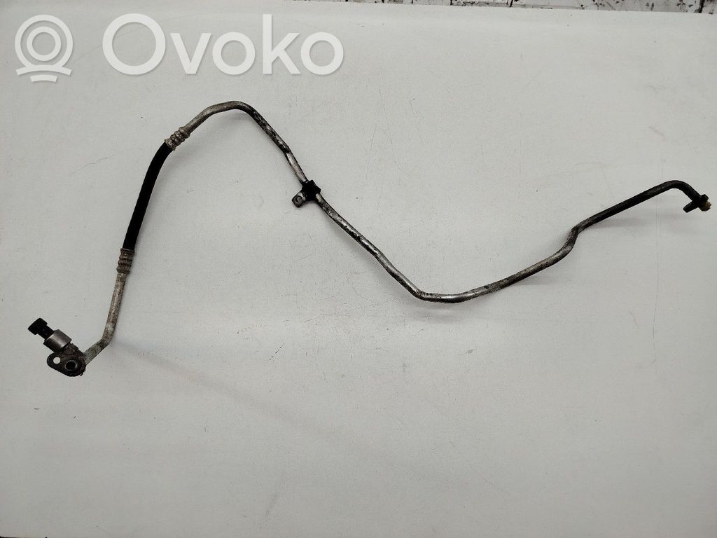 Ilmastointilaitteen putki (A/C)   8200359686