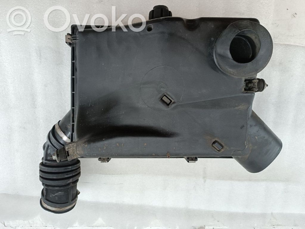 Opel Astra F Scatola del filtro dell’aria 