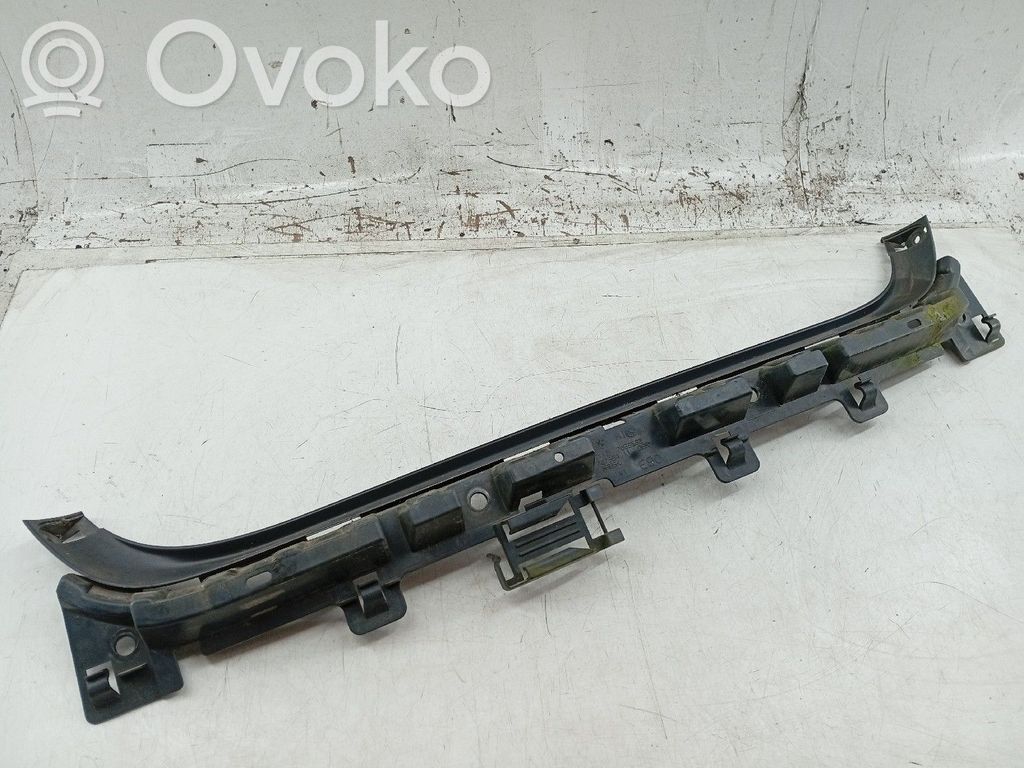 Front bumper   72758411