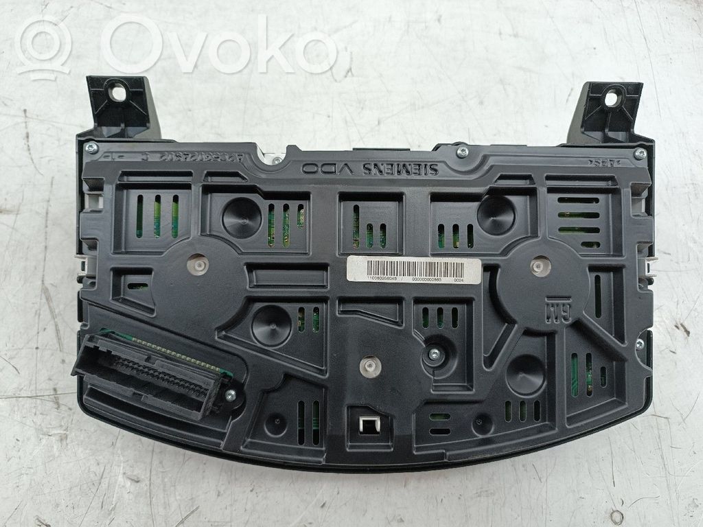 Speedometer (instrument cluster)   13216676,110080256043