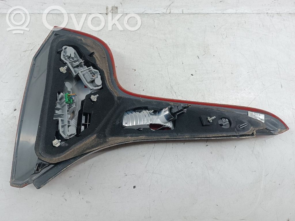 Takaluukun takavalot   31213914,COMDESGASTE