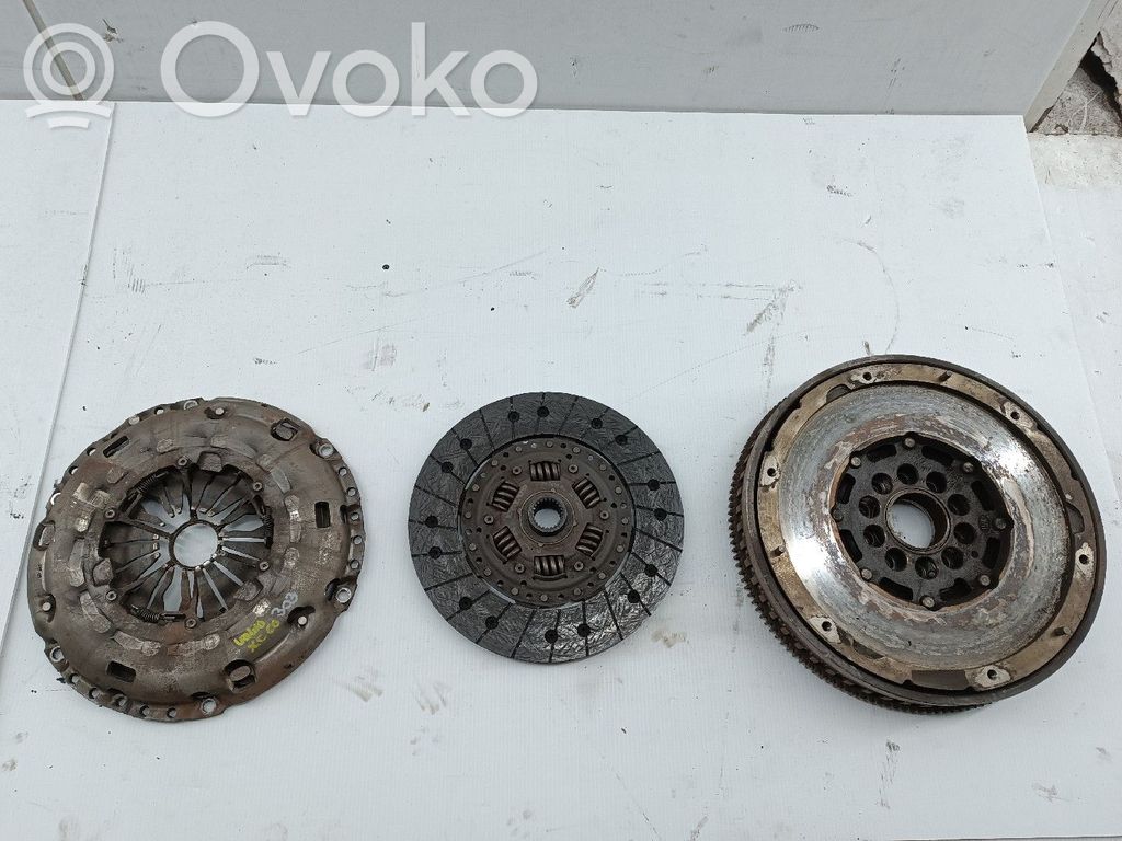 Clutch set kit   5F6N7550BB