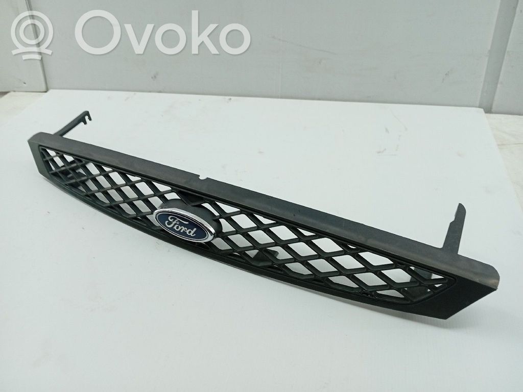 Griglia anteriore   2M518200AGW